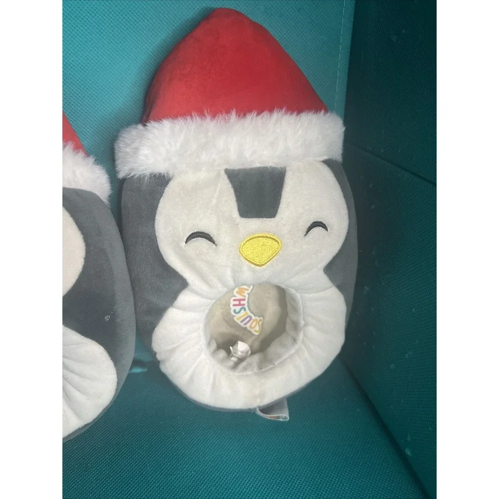 Squishmallows Christmas‎ Penguin Slippers Santa Hat 13/1